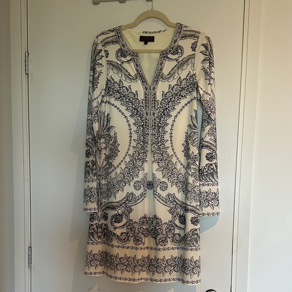 Hale Bob Black and White Long Sleeve Dress